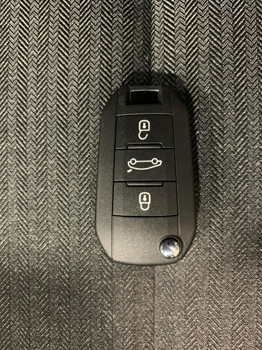 Peugeot 208 1.6 Allure At