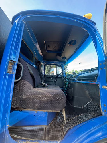 Mercedes Benz Mb 1113 Toco 4x2 Com Carroceria Graneleira