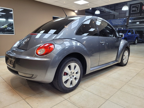 Imagen 9 de 15 de Volkswagen New Beetle 2008 2.0 Advance