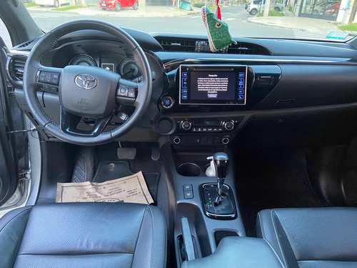 Toyota Hilux 2.8 Cd Srx 177cv 4x2 At
