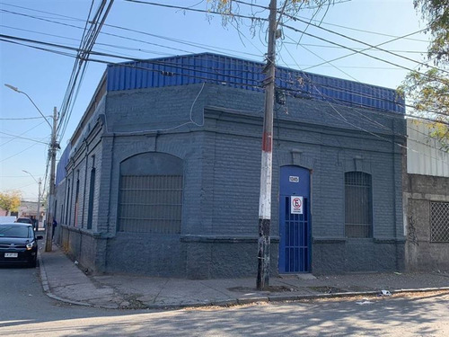 Bodega En Venta En Estación Central