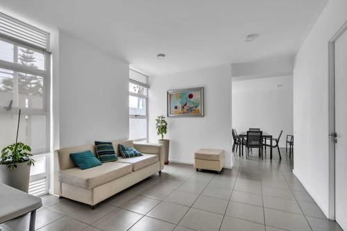 Hermoso Departamento En Edificio Sunshine (82005)