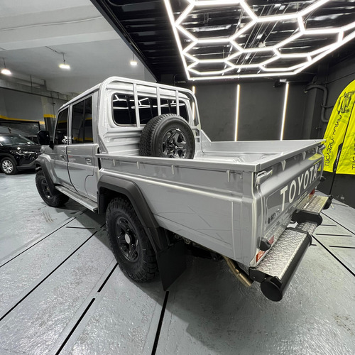 Toyota Land Cruiser Hembrita S79 2024