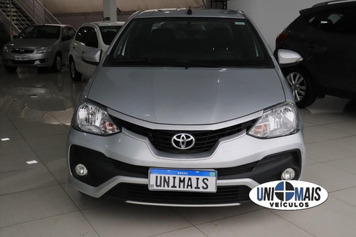 Imagem 3 de 15 de Etios 1.5 Xls Sedan 16v Flex 4p Automático
