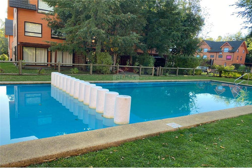 En Venta Casa 5 Dormitorios 4 Baños En Pucón