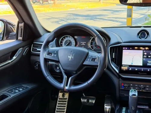 Maserati Ghibli 3.0 L At