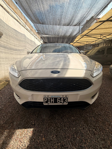 Ford Focus III 2.0 Sedan Se Plus Mt