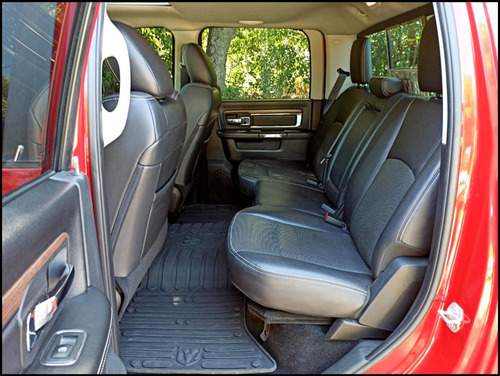 Imagen 22 de 25 de Ram 1500 Laramie Hemi 5.7 V8