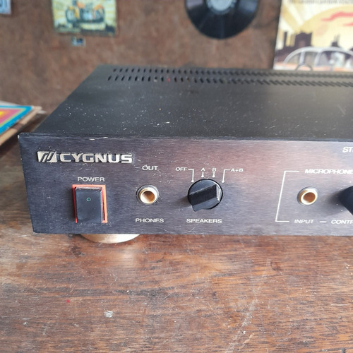 Imagem 2 de 10 de Amplificador Cygnus Ac300 Ac 300 Funcionando Perfeitamente
