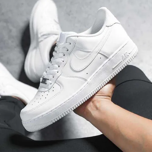 NIKE AIR FORCE ONE NEGRAS ALTAS