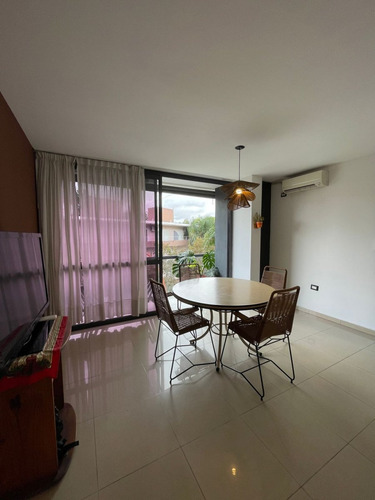 Carlos Paz - Departamento 2 Dormitorios Con Balcón, Cochera Y Amenities En Pleno Centro