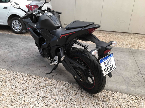 Yamaha R3 Yzf