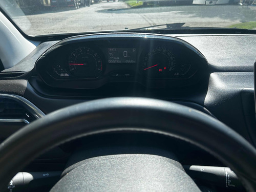 Peugeot 2008 1.6 Thp Sport
