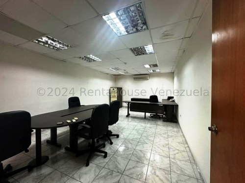 Galpón En Venta En El Encantado 24-14475 Ab
