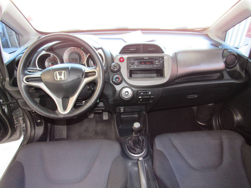 Imagem 5 de 8 de Honda Fit 1.4 Lx 16v Flex 4p Manual