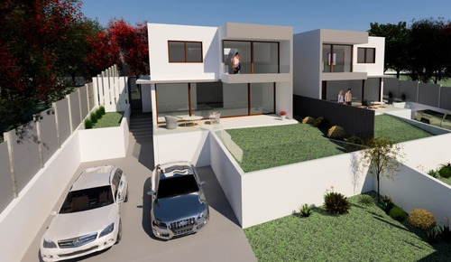 Casa En Venta De 4 Dorm. En Concón