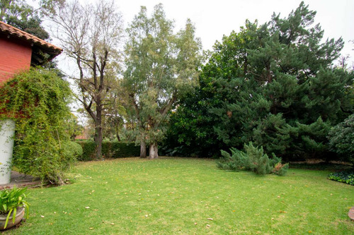 Venta Casa Barrio Santa Rita 6 Amb Lote 1100 M2