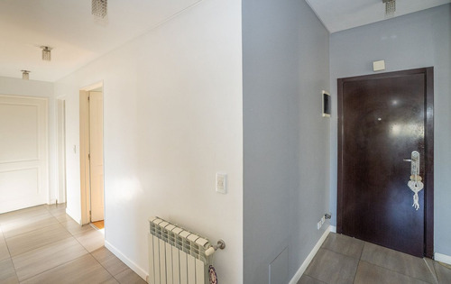 Penthouse Único En Haedo Con Terraza Y Cochera