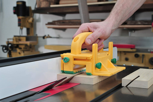 Bloque De Empuje 3d Para Sierras De Mesa Color Amarillo