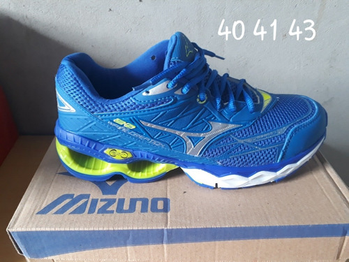 Tênis Mizuno Waze Creation