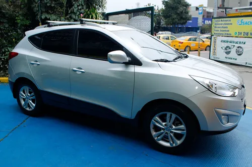Hyundai TUCSON IX-35 2.0l 4x4 Mt