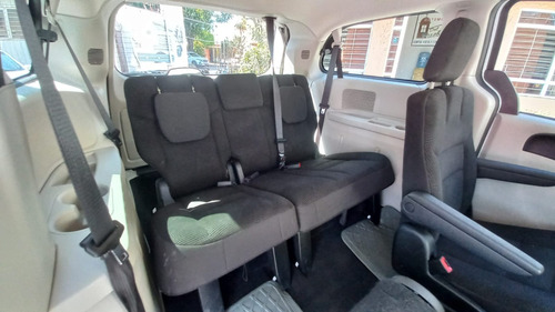 Dodge Grand Caravan 3.7 Sxt At
