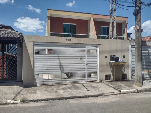 Sobrado Geminado Maravilhoso Com Piscina Oportunidade!