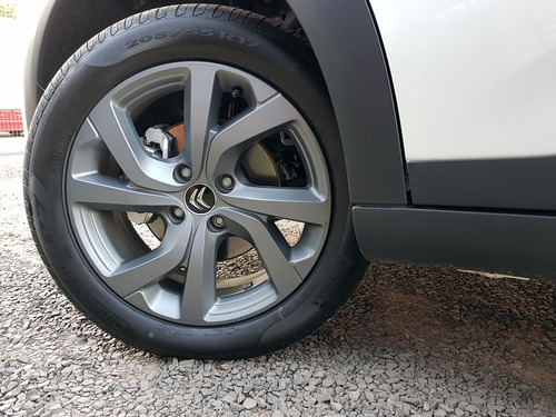 Imagen 5 de 15 de Citroen C4 Cactus Feel Pack At 6