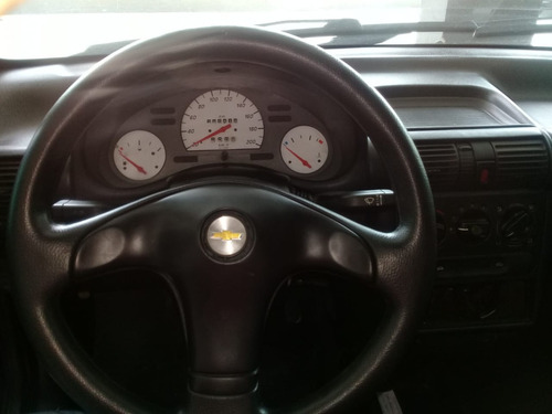 Chevrolet Corsa Sedan Sem Score