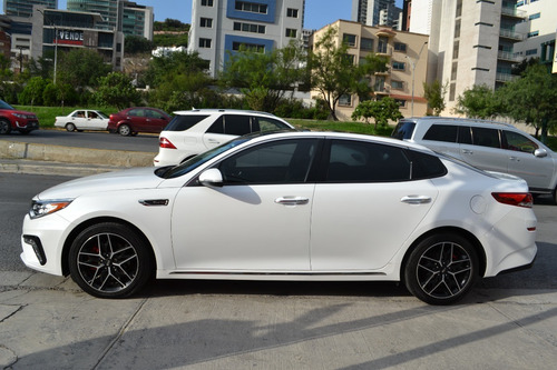 Imagen 4 de 13 de Kia Optima Turbo Sxl 2020