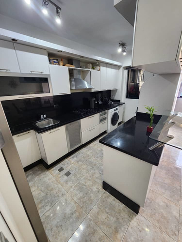 Imagen 18 de 19 de Rosaura Cortez Vende Apartamento Amoblado En La Trigaleña Res Tivoli Con Planta Y Pozo