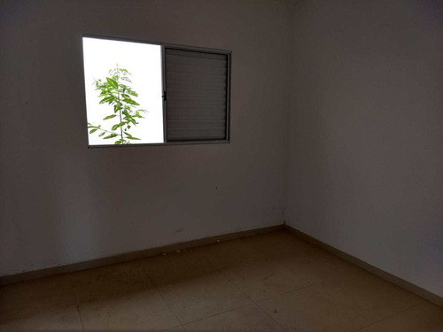 Imagem 4 de 13 de Casa Com 02 Dormitórios- Vila Santa Helena- Atibaia - V1396