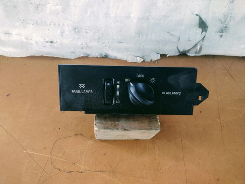 Switch Control Luces Buick Regal 1993 A 1996 (8517)