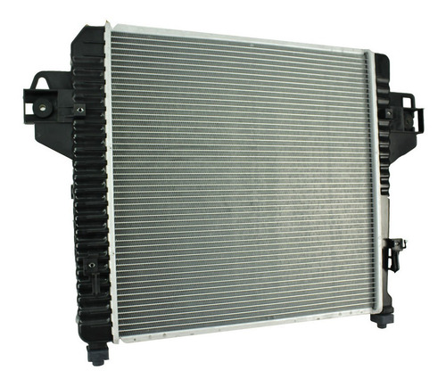 Imagen 4 de 10 de Radiador Jeep Liberty V6 3.7l 2002 2003 2004 2005 2006 T/a