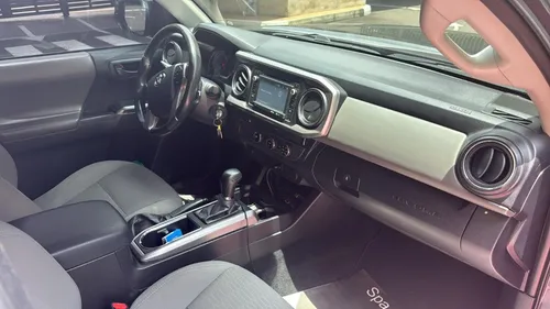 Toyota Tacoma Sr5