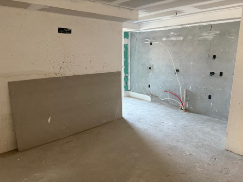 Astral Saúde - 3 Dormitórios 95 M²