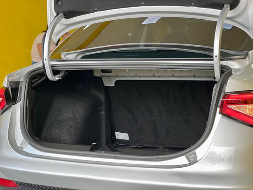 Fiat Cronos 1.0 Flex 4p