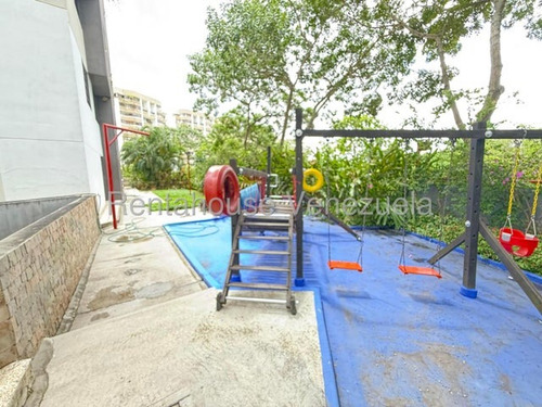 Apartamento En Alquiler. La Alameda. Mls 25-24690