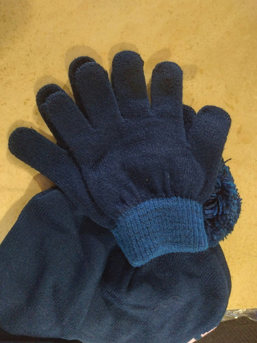 Gorro Bearnie Con Guantes Lilo Stitch Disney