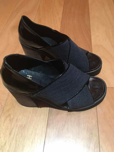 Sandalias Mishka