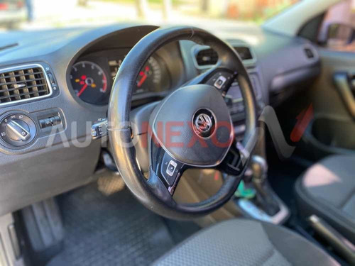 Volkswagen Polo 1.6 Comfortline Tiptronic 2016
