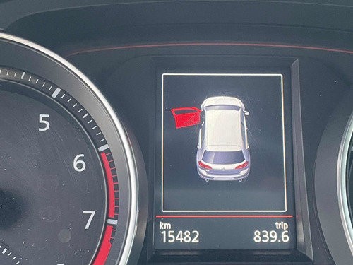 Imagen 7 de 10 de Volkswagen Golf 2018 2.0 Gti Tsi App Connect