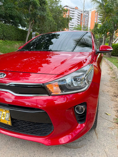 Kia Rio 1.4 Vibrant Hb At