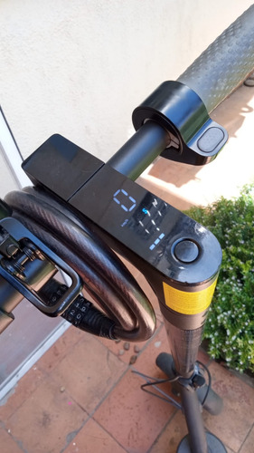 Monopatín Eléctrico Xiaomi Mi Electric Scooter Essential Negro (Usado)