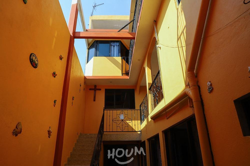 Casa En Juan Escutia, Iztapalapa Con 8 Habitaciones