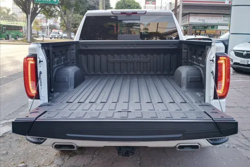 GMC Sierra 6.2 V8 Denali