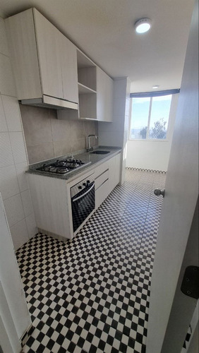 Depto En Arriendo 3d +estudio -2b-estacionamiento 550.00