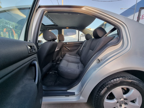 Imagen 15 de 16 de Volkswagen Bora 1.9tdi Trendline
