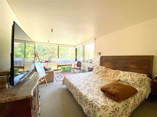 Imagen 8 de 13 de Departamento En Venta De 4 Dorm. En Vitacura
