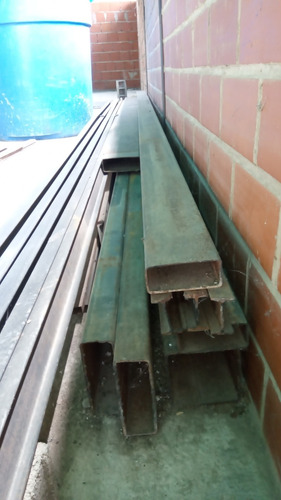 Tubo Estructural 200x70 De 2,3mts 2,1mts Y 1,6mts